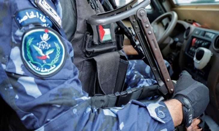 هآرتس:  السلطة الفلسطينية... لا نستبعد استهدافاً إسرائيلياً لرجالنا في الأجهزة الأمنية لخلق الذرائع 