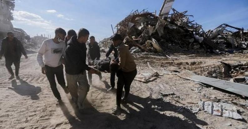 بلدية رفح: حي تل السلطان يتعرض لإبادة جماعية والجرحى ينزفون حتى الموت