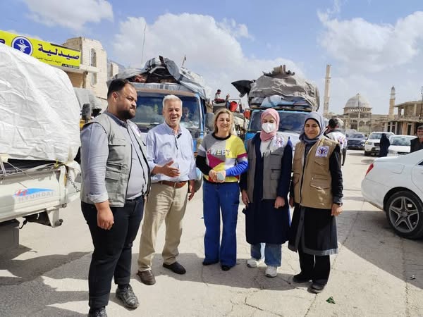 72 لاجئا سوريا يعودون طوعا من لبنان ضمن أول قافلة