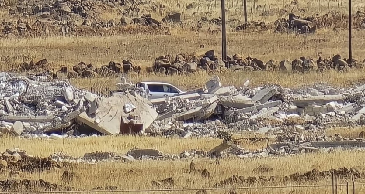 سوريا : الاحتلال يهدم حيا بأكمله بريف القنيطرة  