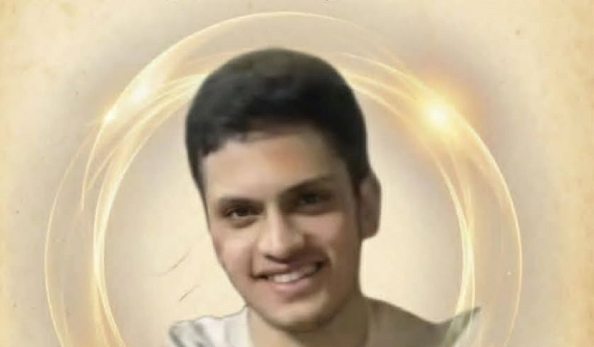 قصة الشهيد محمد الريماوي ... آخر أٌقواله: بحبك يا أماه ، وسامحيني، أنا ذاهب للشهادة   * هدد الاحتلال بقصف المنزل بالطائرة إذا فتحوا بيت عزاء له !!