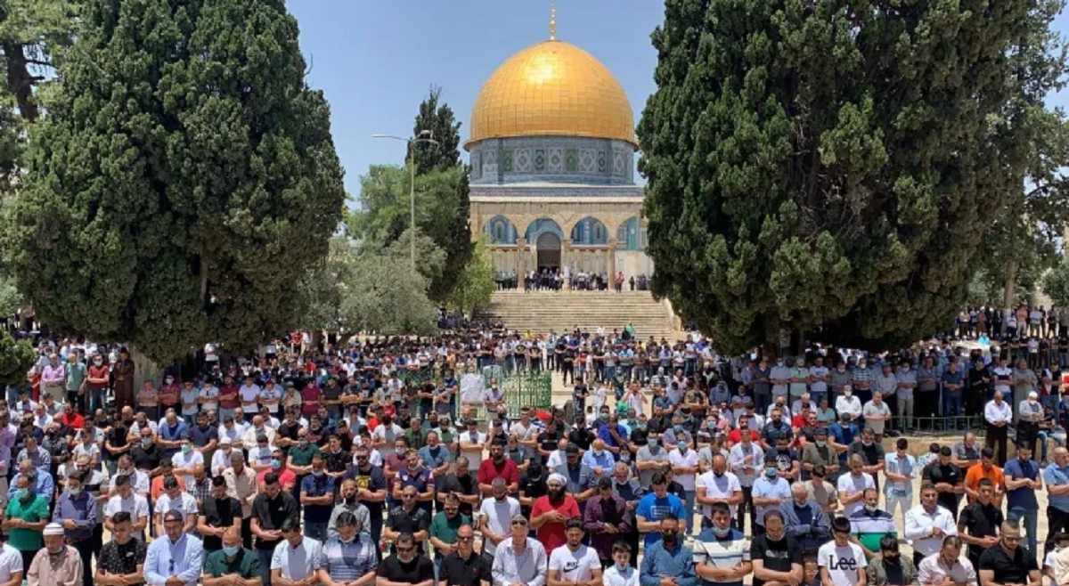  مرجعيات القدس ترفض وتدين القرار .. اسرائيل تفرض قيودا مشددة على الصلاة في الاقصى خلال رمضان 