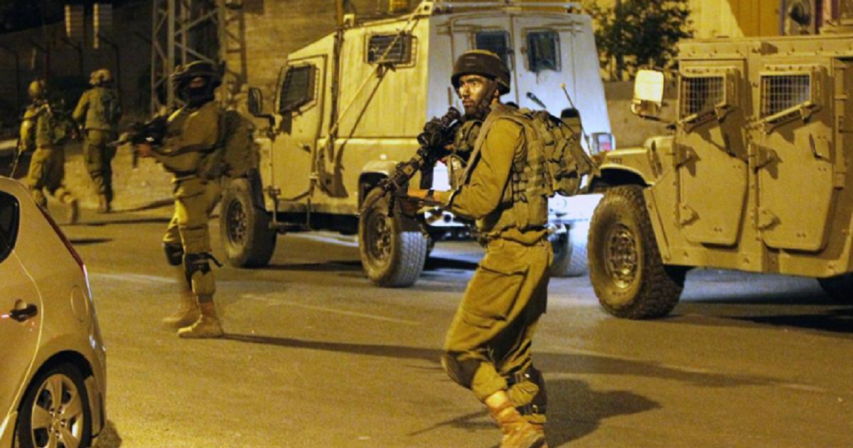 ليلة ساخنة في قباطية استمرت حتى الفجر .. اقتحام واسع ومداهمات واعتقالات وتحقيقات ميدانية 