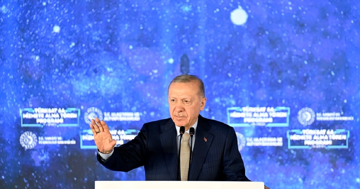 أردوغان: تركيا باتت واحدة من 11 دولة منتجة لأقمار اتصالات