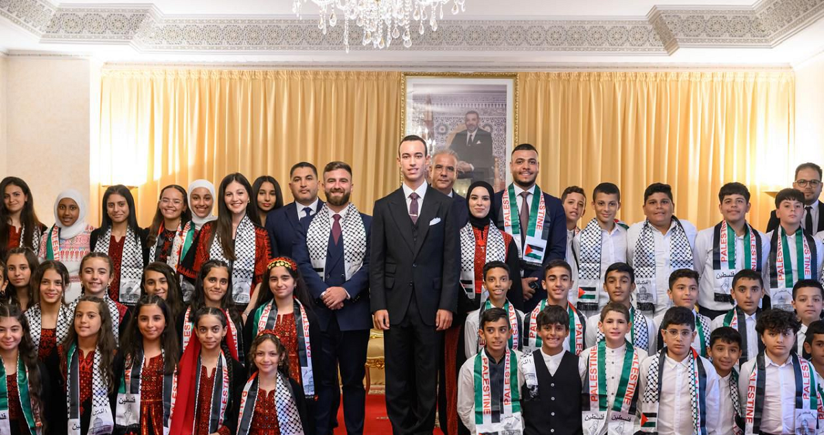 أطفال القدس يصلون المدينة المقدسة عائدين من المغرب 