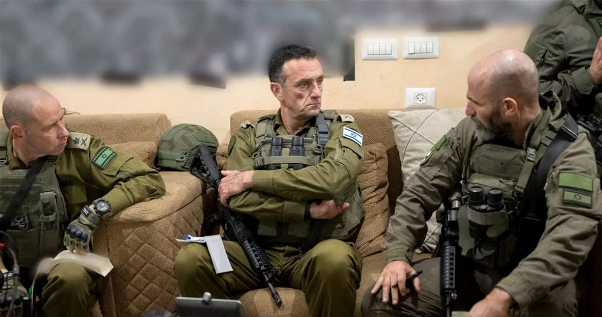 مئات الضباط الإسرائيليين السابقين يوجهون رسالة إلى ترمب تتعلق بغزة