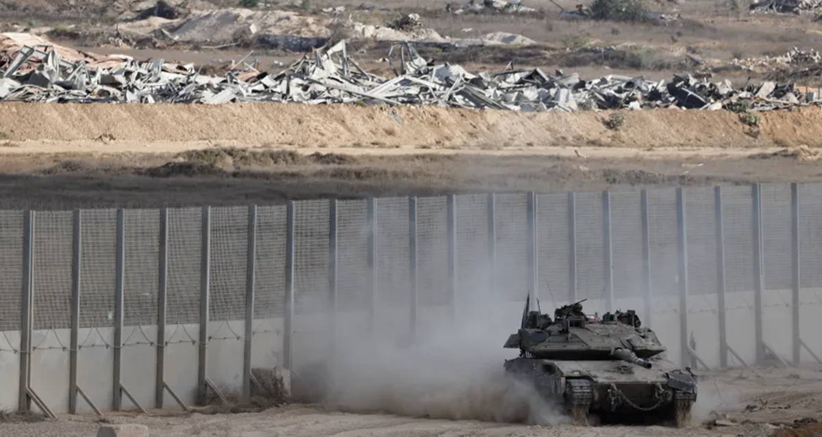 حماس : لم نتسلم خطة ترامب لوقف إطلاق النار ... وإسرائيل توسع عدوانها على غزة وتقتل عشرات المدنيين