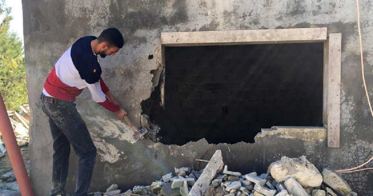 الهدم الذاتي بدعوى عدم الترخيض .. سيف مسلط على رقاب المقدسيين 