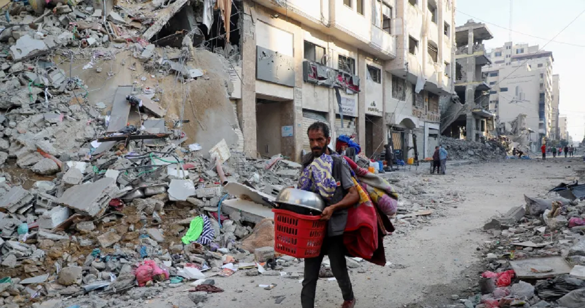 القوات الإسرائيلية تواصل هجومها البري في غزة قبيل محادثات ترامب ونتنياهو