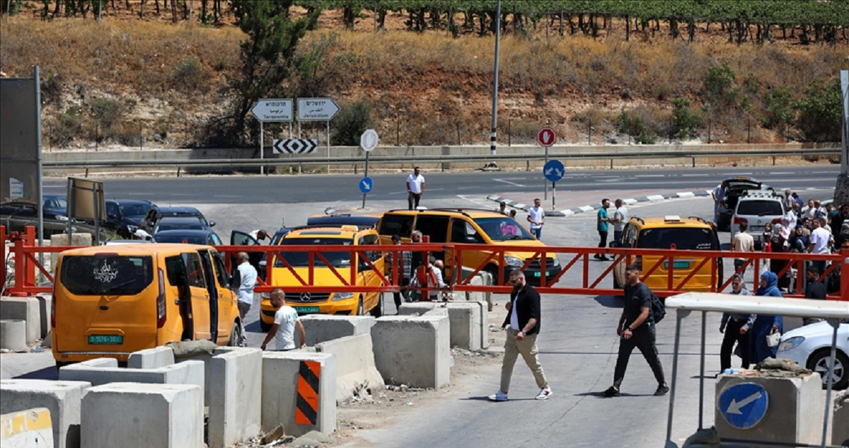  الاحتلال يشدد إجراءاته العسكرية شمال رام الله