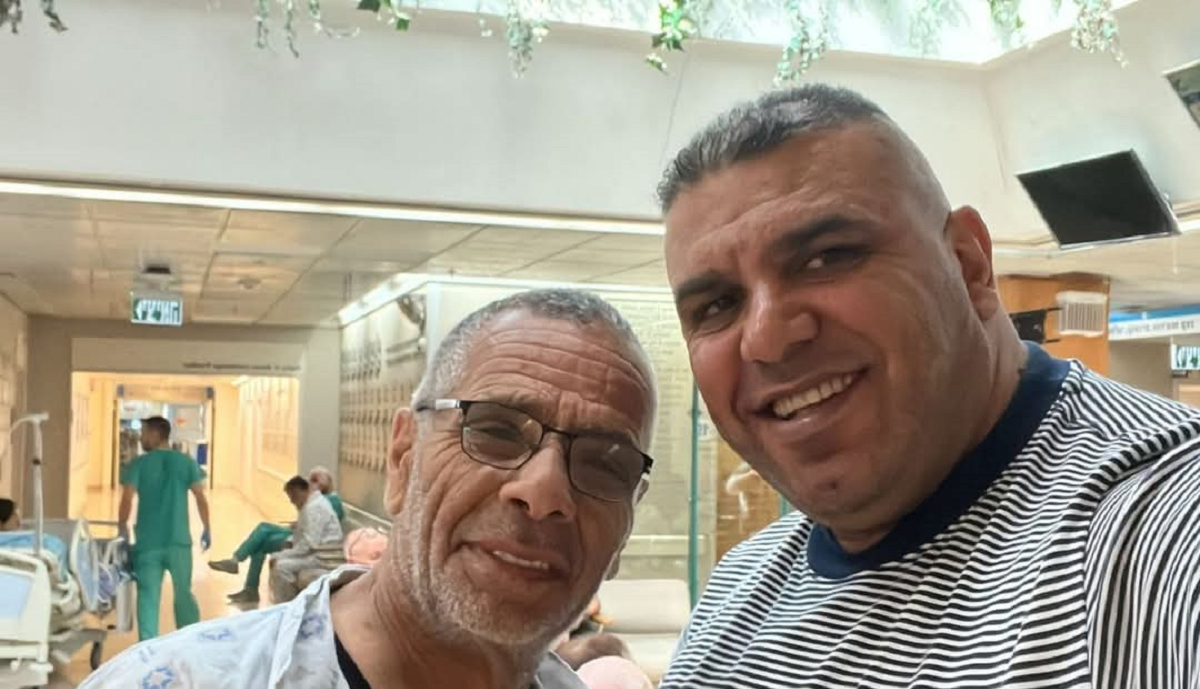 عويضة يعود الرياضي بدر أبو عصب في المستشفى