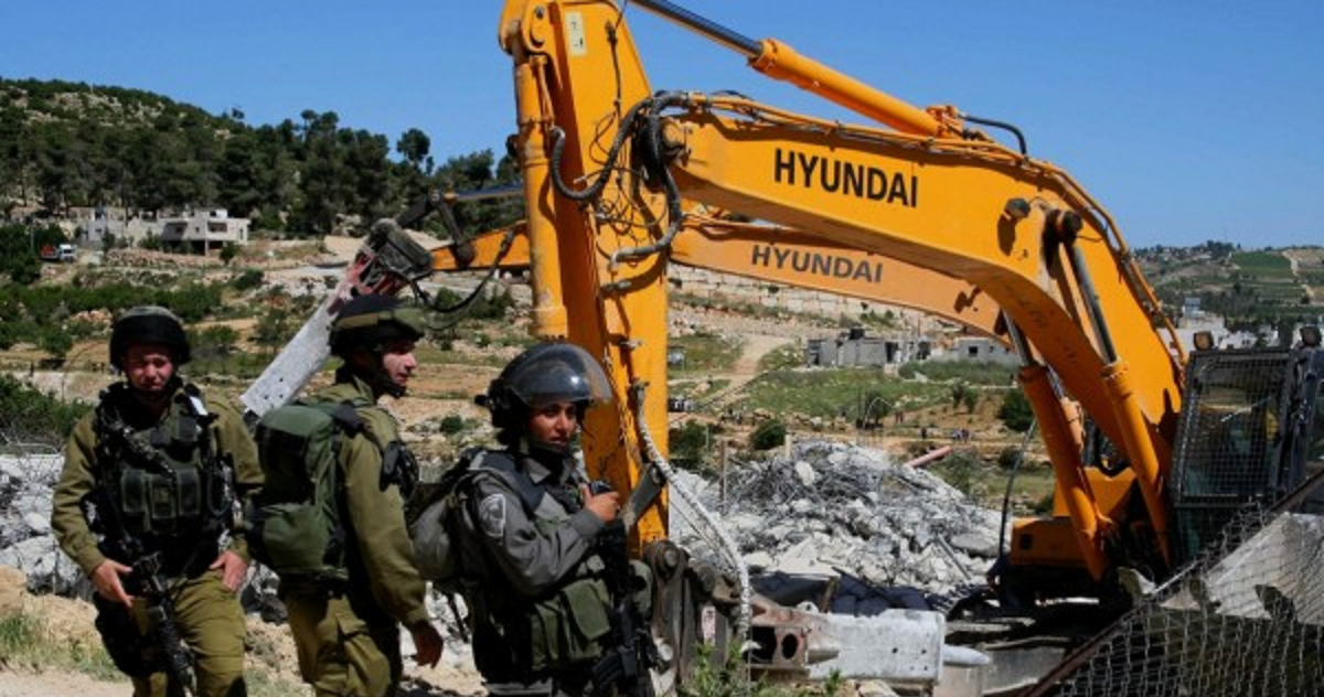 تصعيد اسرائيلي جديد بالضفة .. قرار عسكري تعسفي بمصادرة أدوات العمل في الأرض لأي غرض كان !! 