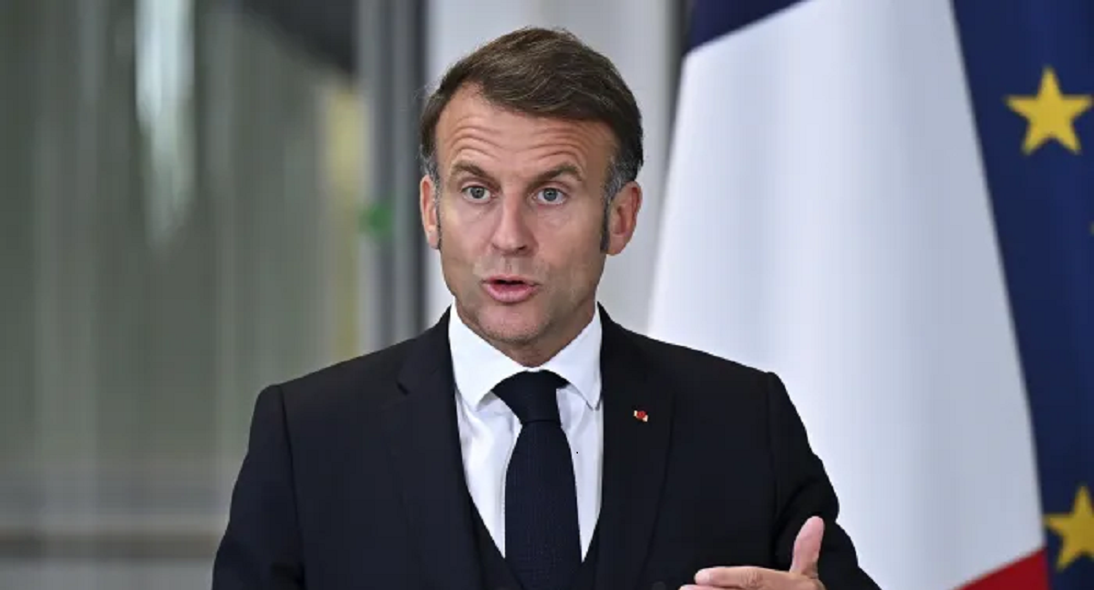 ماكرون لترامب : أي عملية عسكرية ل"تحرير" مضيق هرمز ستكون غير واقعية 