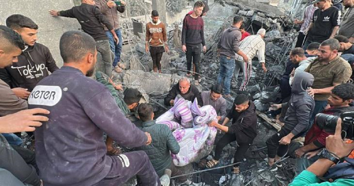 تحقيق للأورومتوسطي : غارة إسرائيلية دقيقة قتلت 15 فردًا من عائلة "أبو نحل" بغزة دون مبرر أو ضرورة عسكرية