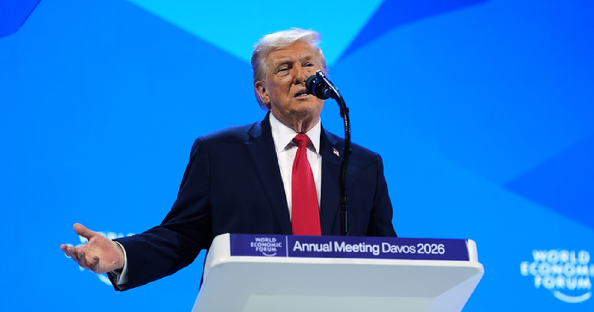 ترامب في منتدى دافوس : سنتخلص من حماس بسرعة إذا لم توافق على نزع سلاحها 