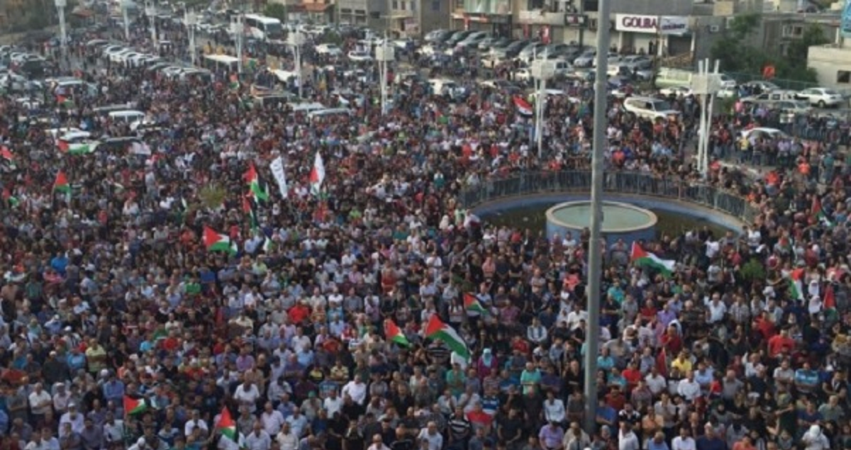 سخنين تنتفض ضد الجريمة وتواطؤ شرطة الاحتلال مع منفذيها  .. واضراب شامل في فلسطين الانتدابية 