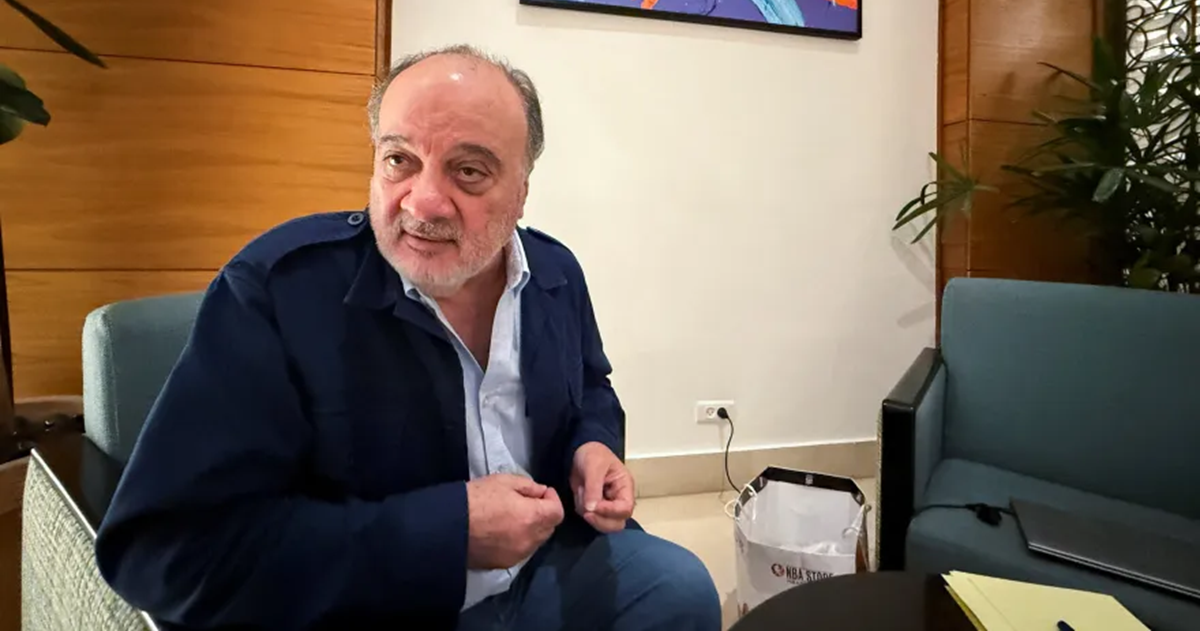 ناصر القدوة يعود إلى الضفة الغربية بخطة لغزة بعد الحرب