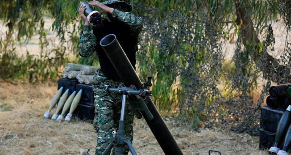 المقاومة في غزة تستهدف جرافة وتسقط مسيرات اسرائيلية   