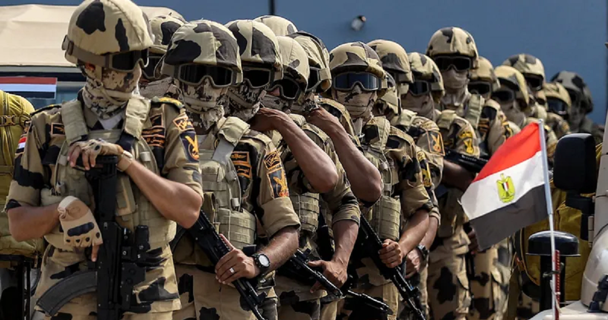 "واللا " : مصر بدأت بتقليص قواتها العسكرية في سيناء بعد رسائل من اسرائيل طلبت منها ذلك 