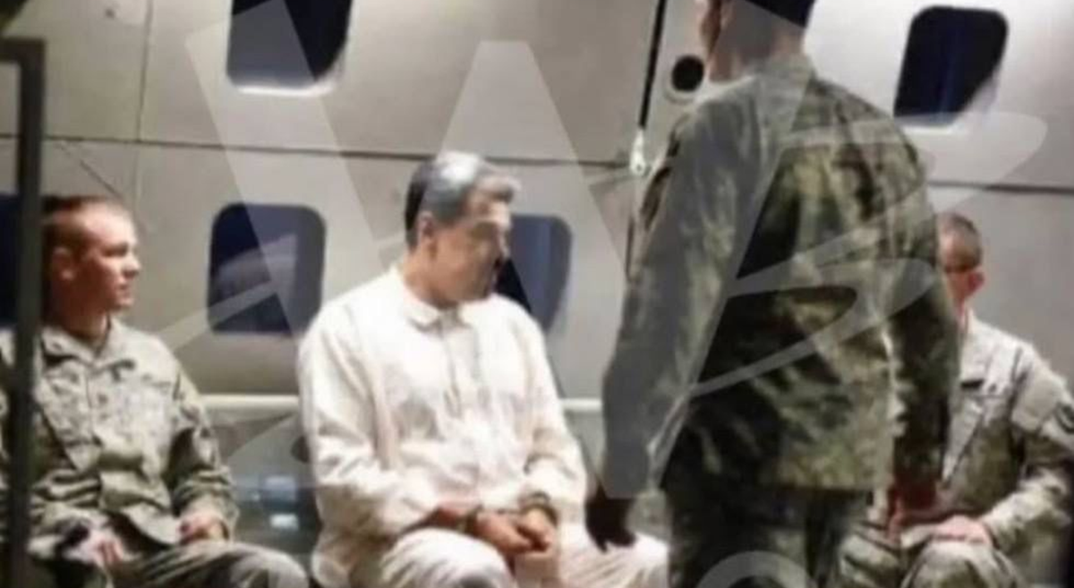 ترامب ووزير دفاعه : سندير فنزويلا مؤقتا حتى انتقال السلطة .. وعملية الاعتقال تاريخية ونُفذت بشكل مثالي !!!