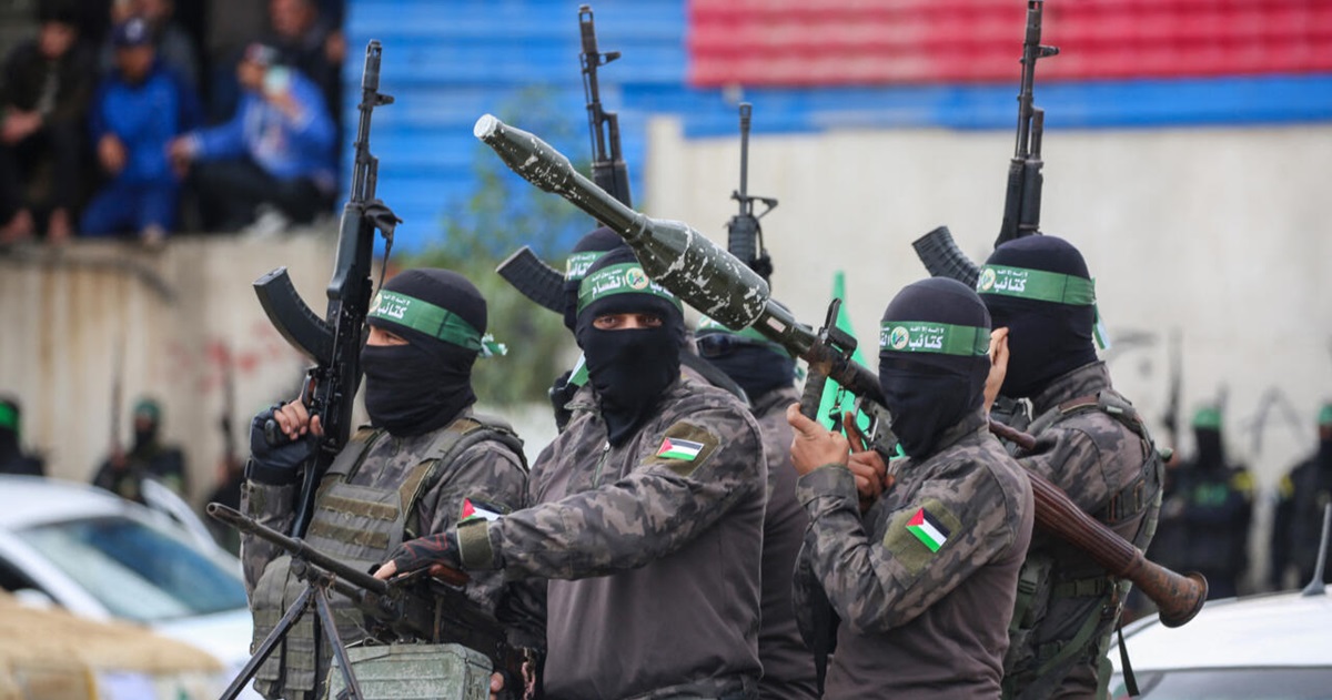 قيادي في حماس: لم نوافق على نزع السلاح وهناك أكثر من مقاربة