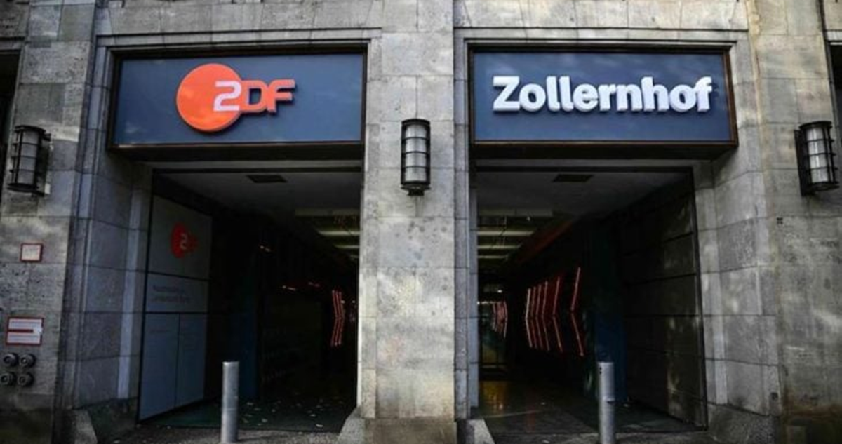 غاضبون يقتحمون مقر القناة الثانية الألمانية في برلين احتجاجا على تغطية الحرب في غزة 