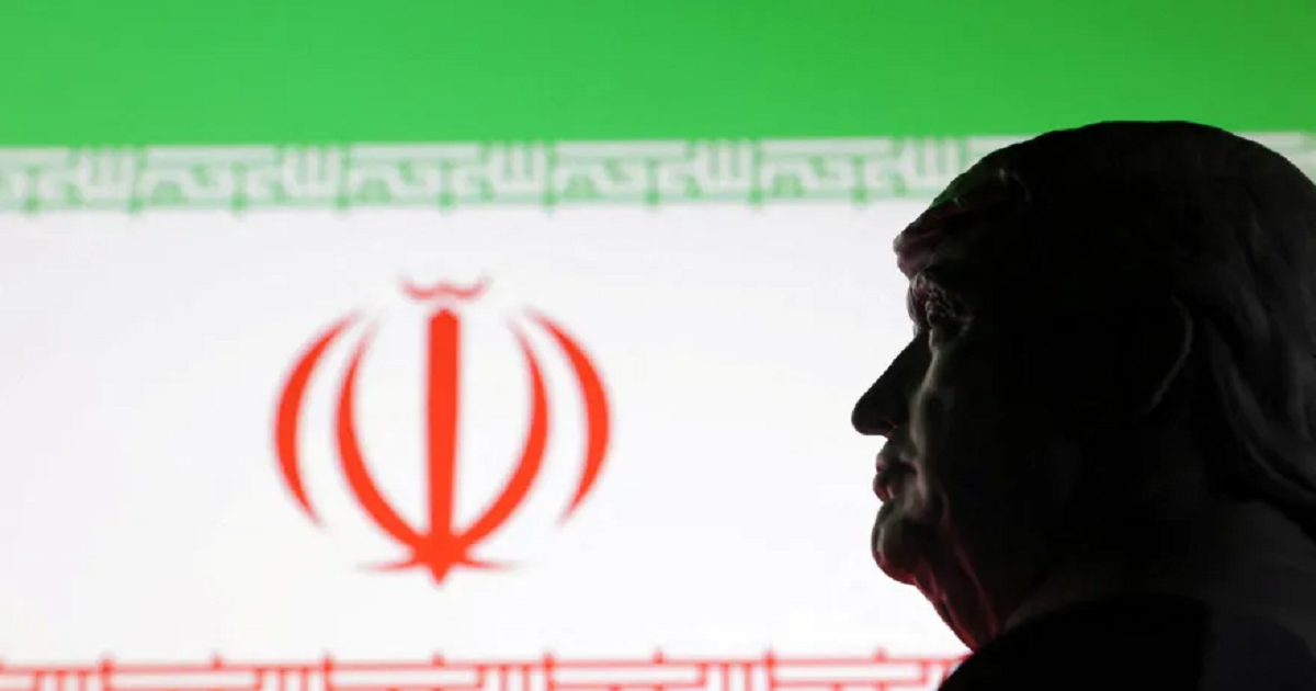 ترمب يخوض حرب أعصاب مع ايران ... والضربة العسكرية توقيتها فقط في رأسه