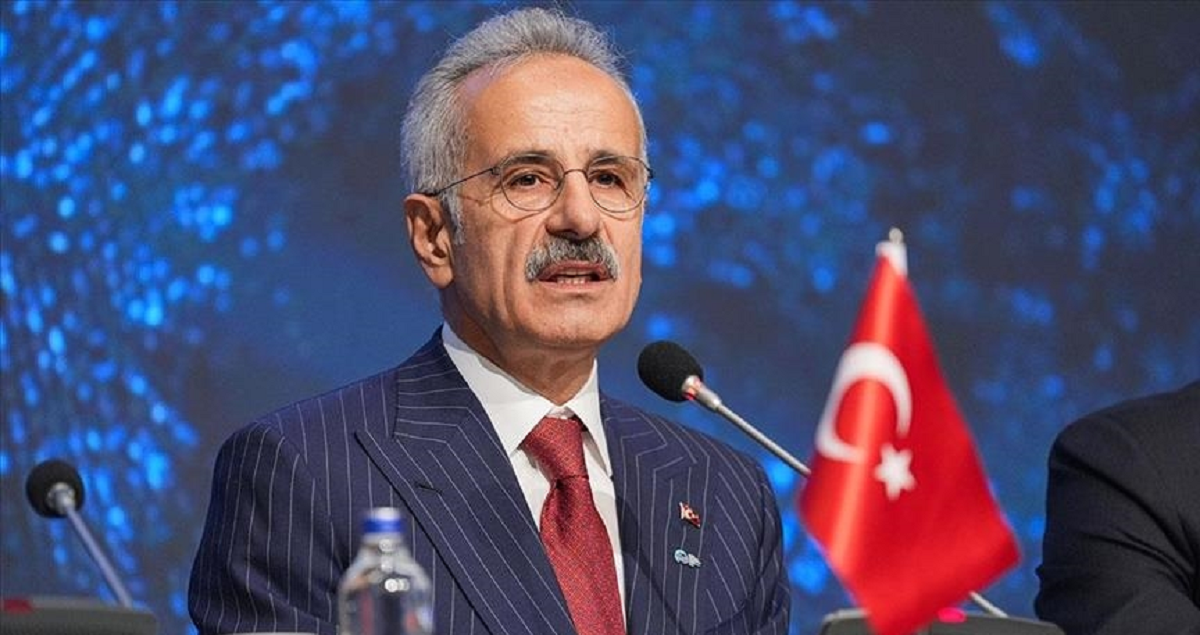 تركيا وسوريا توقعان مذكرة تفاهم للتعاون في النقل البري الدولي