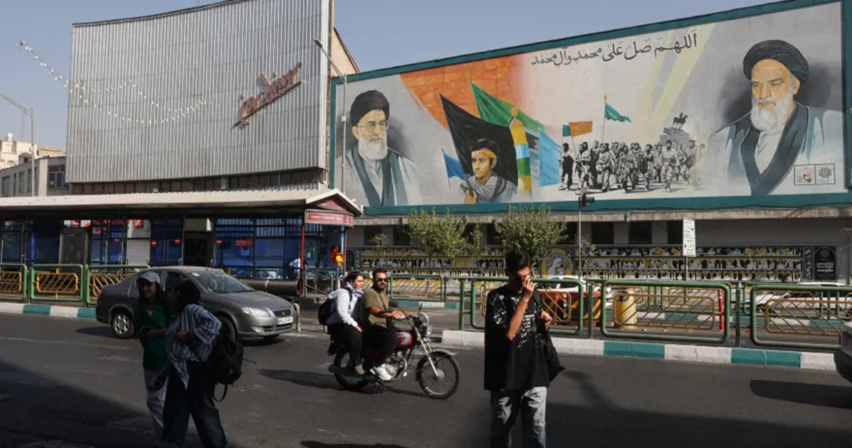 نظرة فاحصة ... كيف يعمل نظام الحكم في إيران وما هي ولاية الفقيه ؟