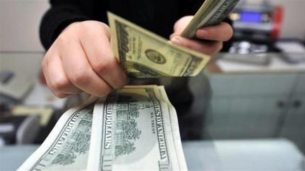 الدولار يتجه نحو تسجيل خسارة للأسبوع الثاني