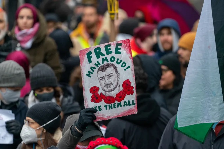 قاض أميركي يطعن بمحاولة ترمب ترحيل الناشط محمود خليل