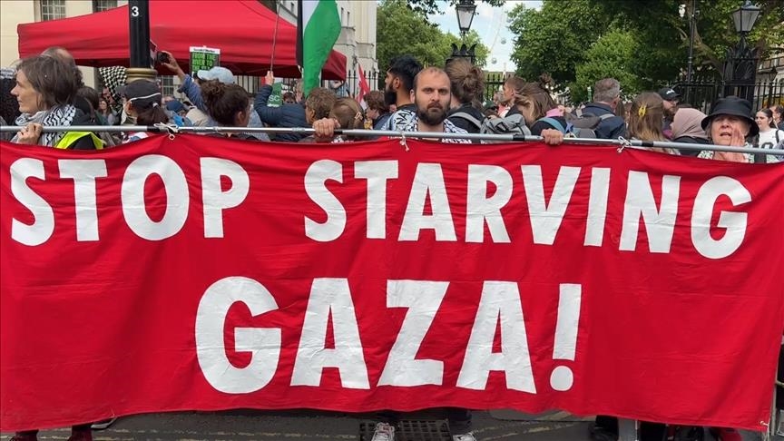  آلاف المحتجين في لندن  يطالبون بوقف مبيعات الأسلحة لإسرائيل