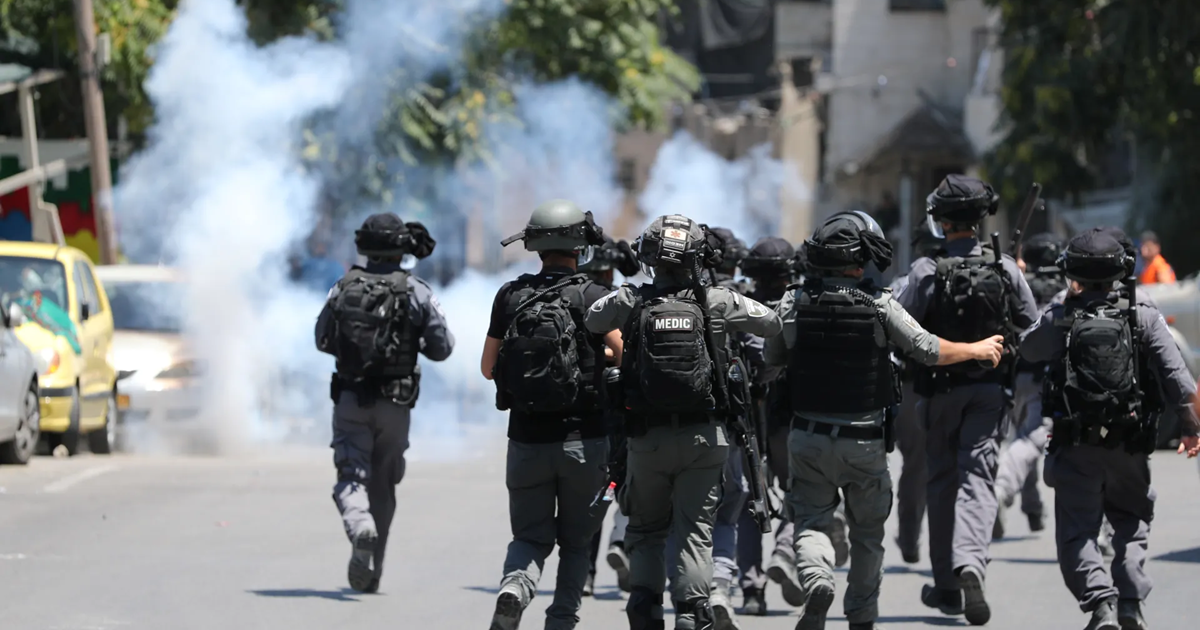 شرطةالاحتلال تقمع مظاهرة في سلوان ضد تهجير المواطنين لصالح المستوطنين 