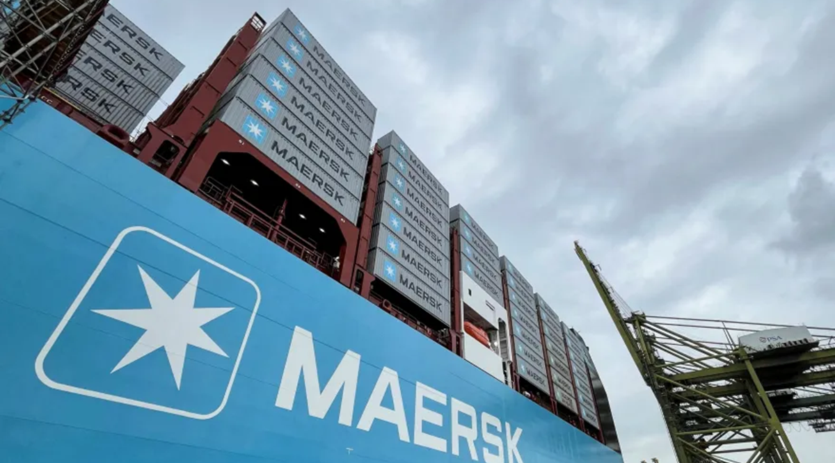 سفينة تابعة لميرسك تعبر البحر الأحمر وسط صمود وقف إطلاق النار بغزة