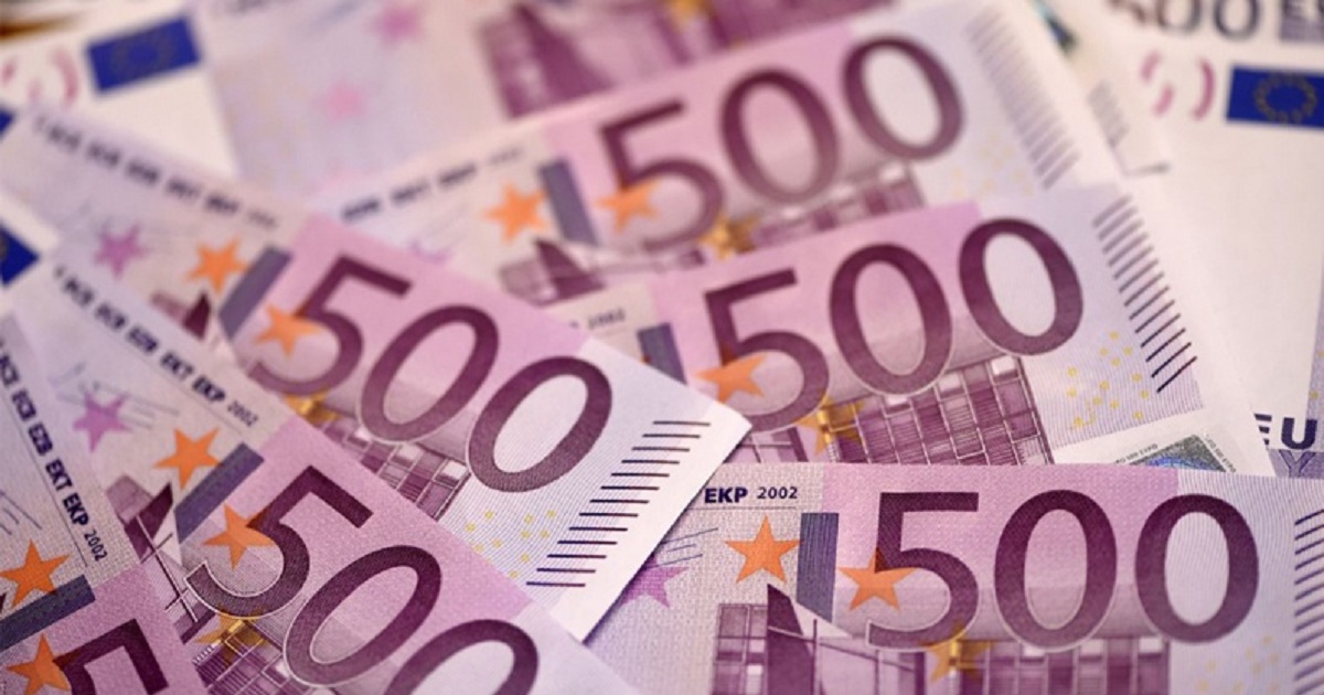 دول عديدة تقدم دعما ماليا  كبيرا  للسلطة لإنقاذها من  ازمتها الخانقة