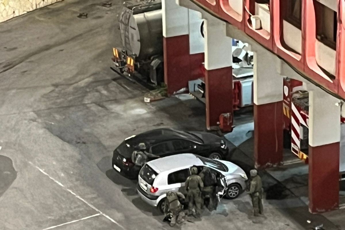 4 اصابات بالرصاص الحي ومحاصرة منزل  خلال اقتحام الاحتلال  مدينة نابلس