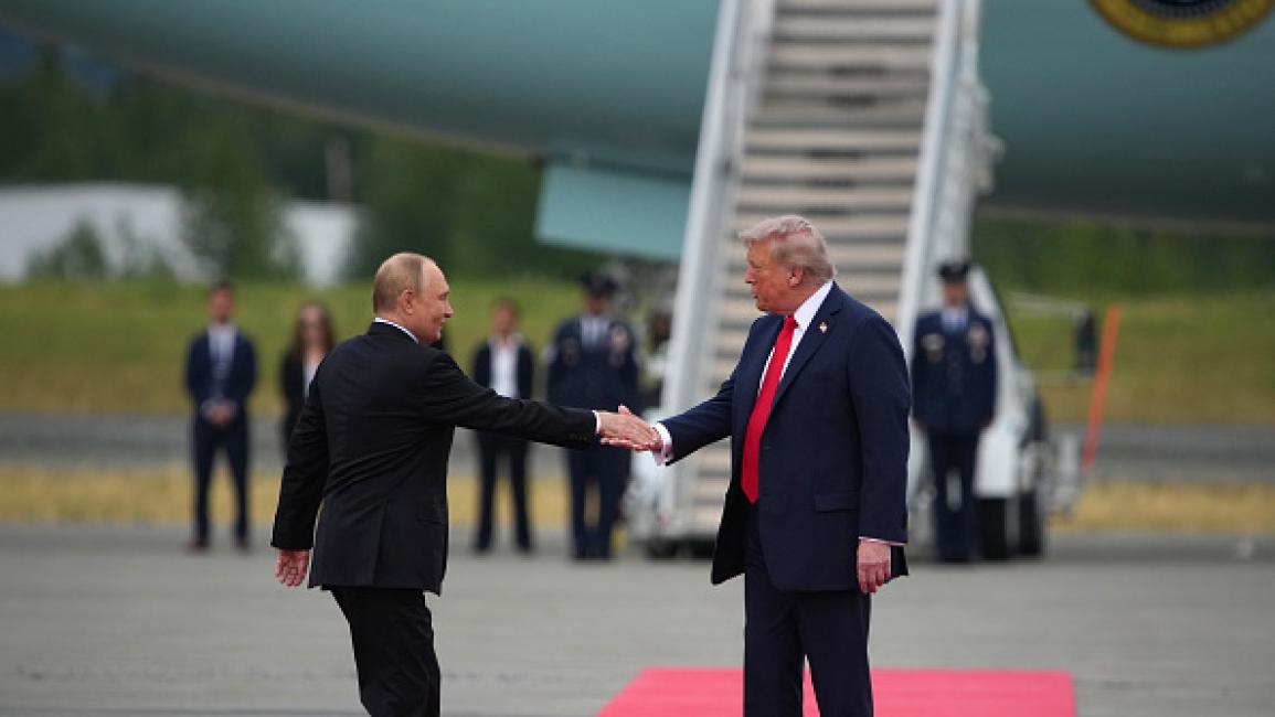 واشنطن بوست: ترامب اقترح تنازل أوكرانيا لروسيا عن أراضٍ لإنهاء الحرب