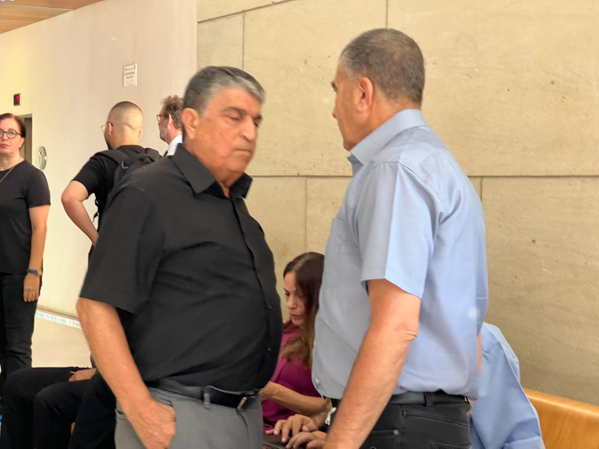 محكمة الصلح بحيفا تنطق بالحكم على القيادي رجا إغبارية بتهمتي "التماهي والتحريض على الإرهاب"