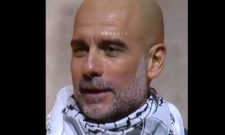 غوارديولا متوشحا بالكوفية  يجدد دعمه لفلسطين ويهاجم الصمت العالمي