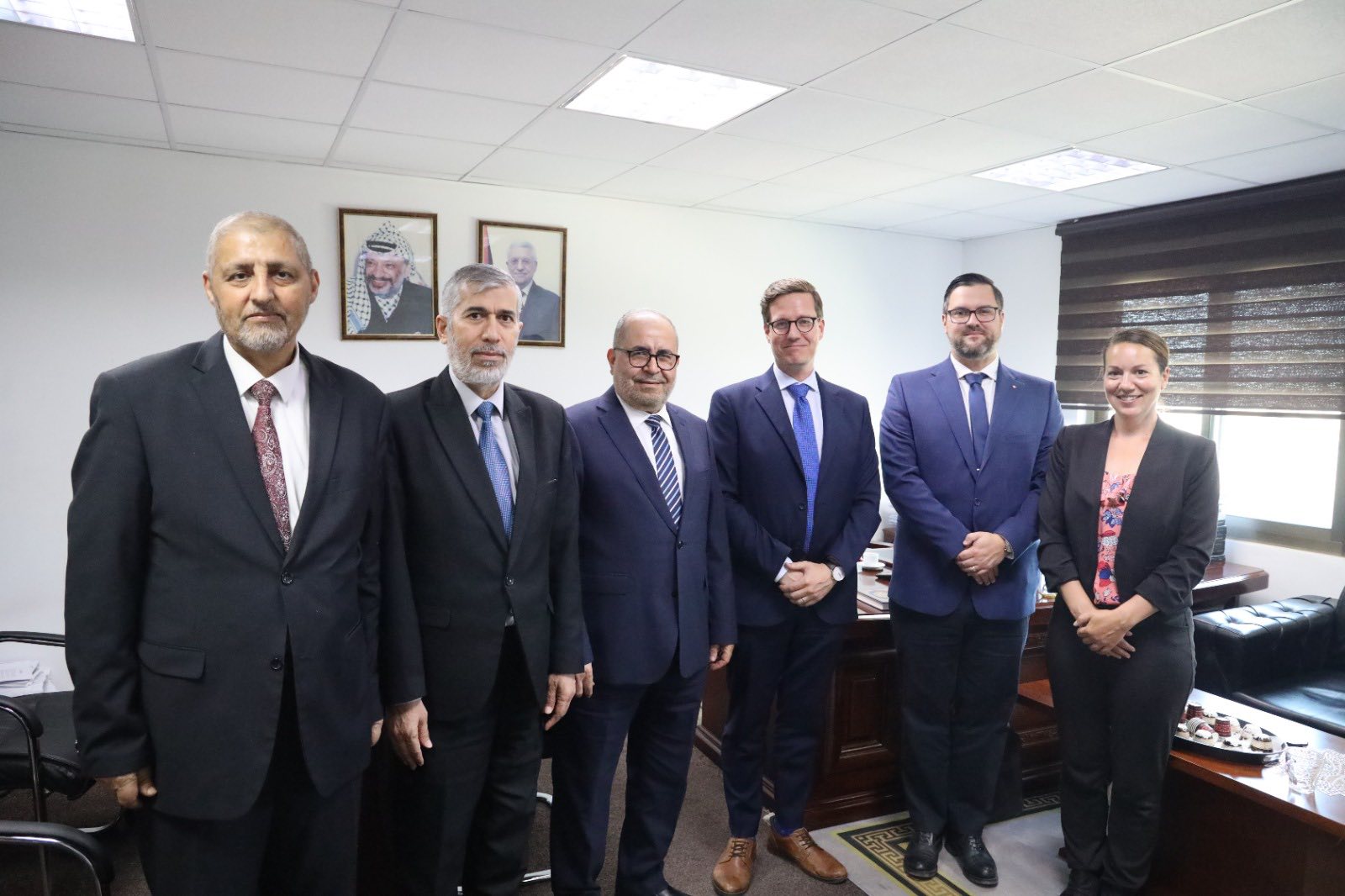 رئيس المحكمة العليا الشرعية يبحث مع مدير دائرة الهجرة بالسفارة الكندية تعزيز التعاون بتوثيق المعاملات الشرعية ولمّ شمل العائلات  الفلسطينية