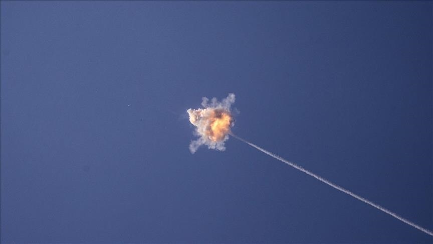 جيش الاحتلال يعلن اعتراض مسيرة أطلقت من الشرق ويحقق في مصدرها