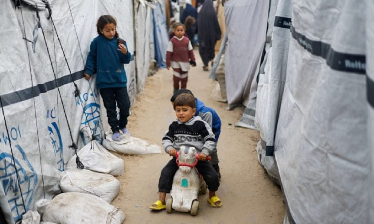 أطفال غزة: نتمنى أن يمر رمضان هذا العام بخير وسلامة وبلا قصف أو موت