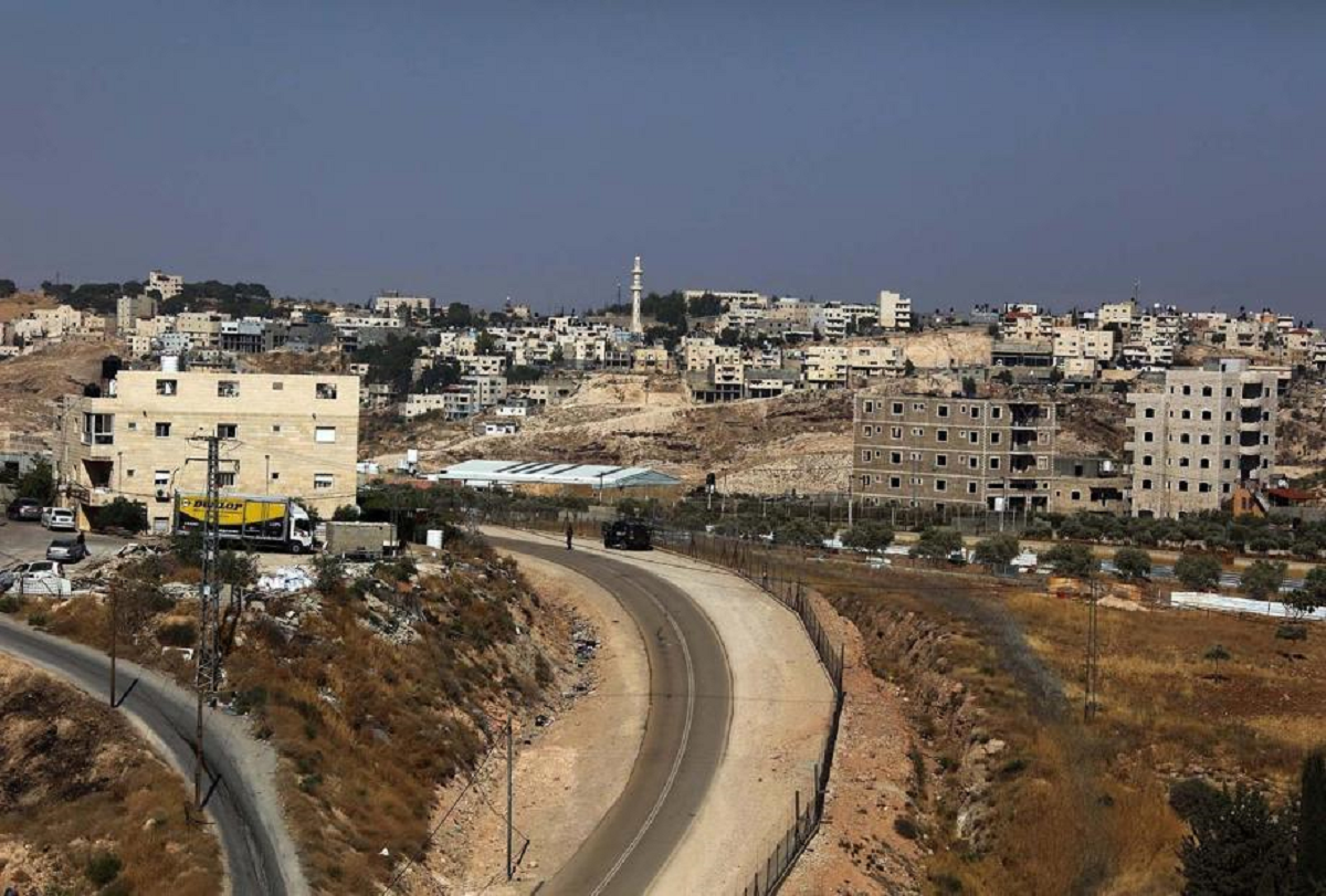 الاحتلال يستولي على 286 متراً مربعاً  من اراضي  بيت حنينا