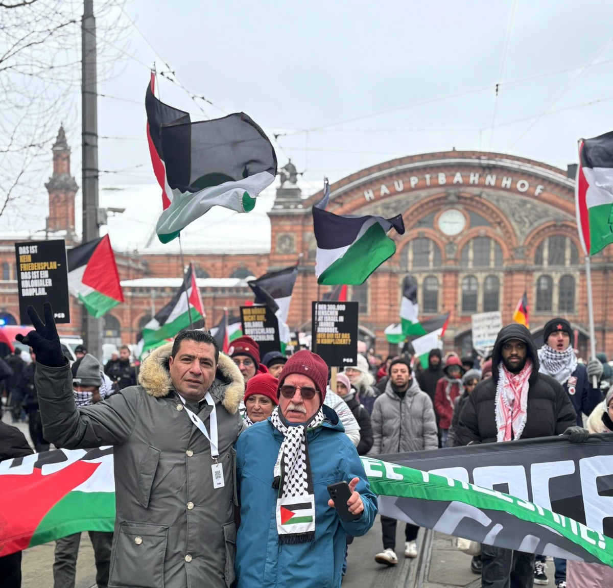 تظاهرة حاشدة لجاليتنا  في مدينة بريمن تنديدا  بجرائم الاحتلال المتواصلة في القطاع