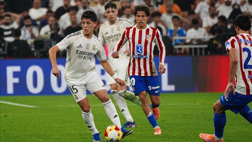 ريال مدريد يتأهل لنهائي السوبر الإسباني أمام برشلونة