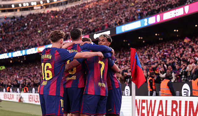 برشلونة يحتفل بعودته إلى "كامب نو" بفوز ساحق على بيلباو