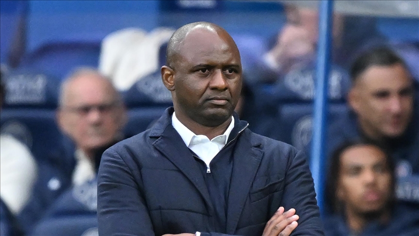 الفرنسي باتريك فييرا ثاني مدرب يرحل عن الدوري الإيطالي