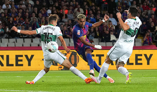 برشلونة يستعيد توازنه في الليغا بالفوز على إلتشي 