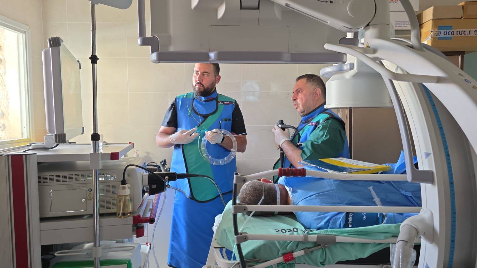 لأول مرة في رام الله  يتم اجراء أول عمليات تنظير القنوات المرارية