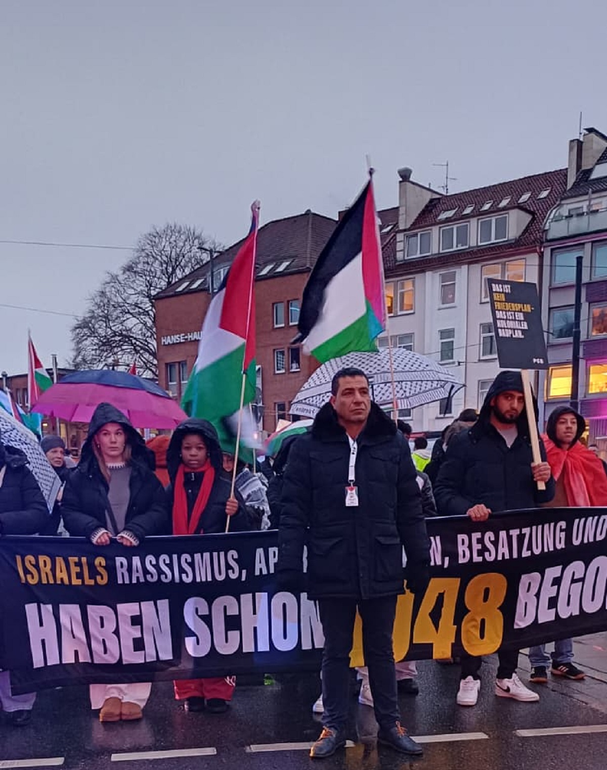 تظاهرة حاشدة في مدينة بريمن تنديدا باستمرار جرائم الاحتلال في غزة